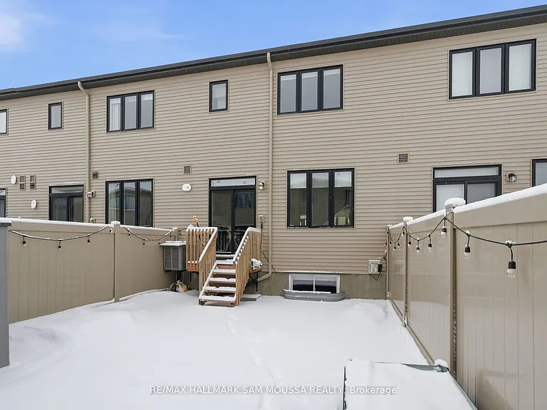 302 Drumlish Ln — Photo 38