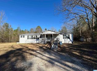 1071 E Marble Valley Rd, Sylacauga, AL 35151