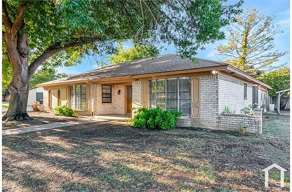 Building Photo - 3816 Buckhorn Pl