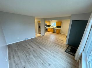 915 E Lincoln Ave, Madison Heights, MI