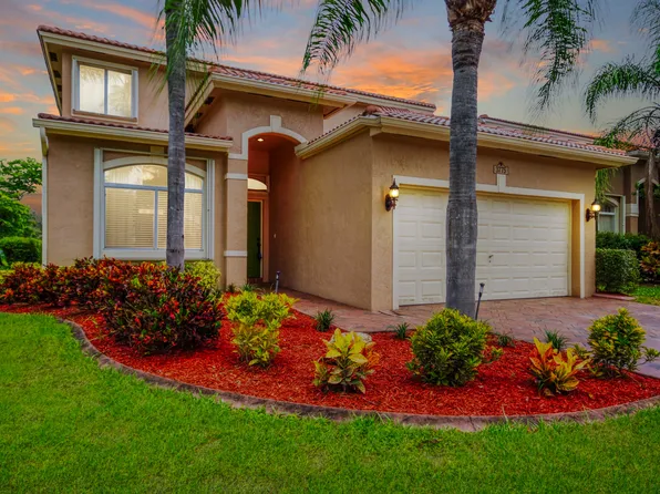 3775 Pebblebrook Ct, Coconut Creek, FL 33073