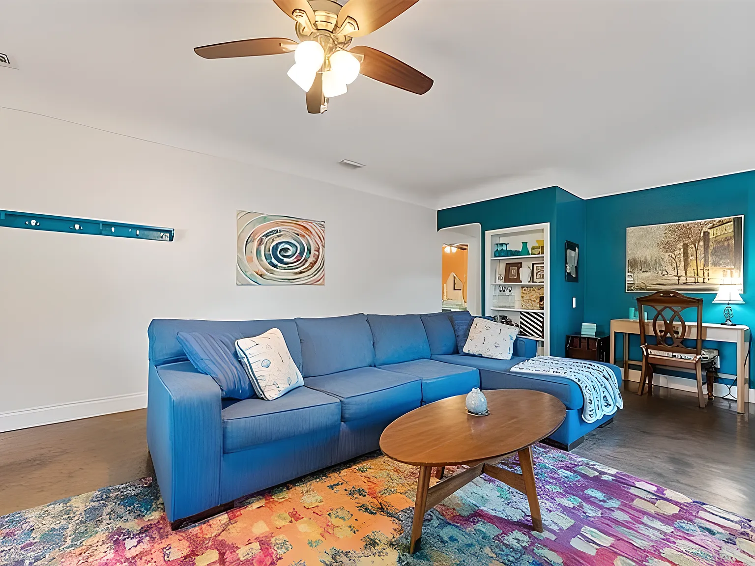2 bed, 1064 sqft, $2,550 — Photo 1