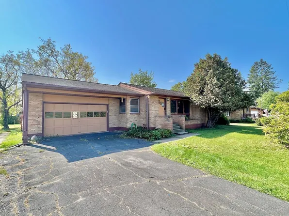 409 E Vermilion Blvd, Cook, MN 55723