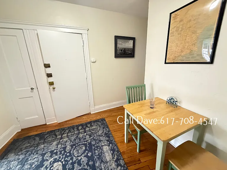 127 Sutherland Rd #D — Photo 13