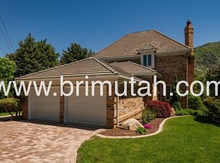 3 E La Montagne Ln, Sandy, UT 84092