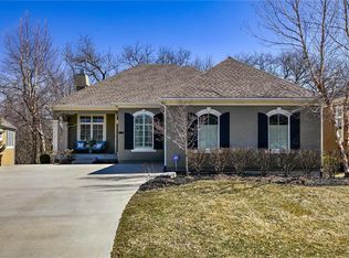 11767 S Carriage Rd, Olathe, KS 66062