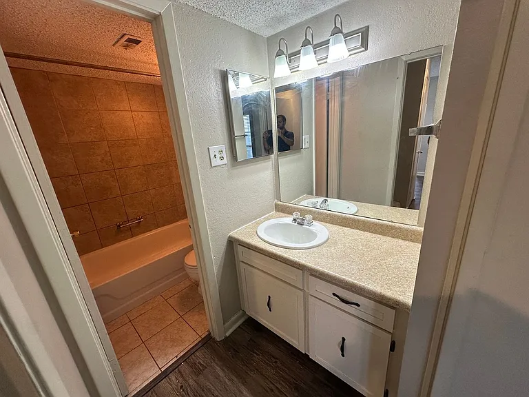 1705 Port Oak Pl — Photo 6