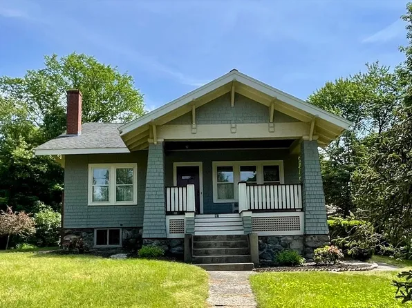 67 Lowell St, Lexington, MA 02420