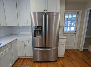 95 Wyndham Dr, Sandy Springs, GA 30328