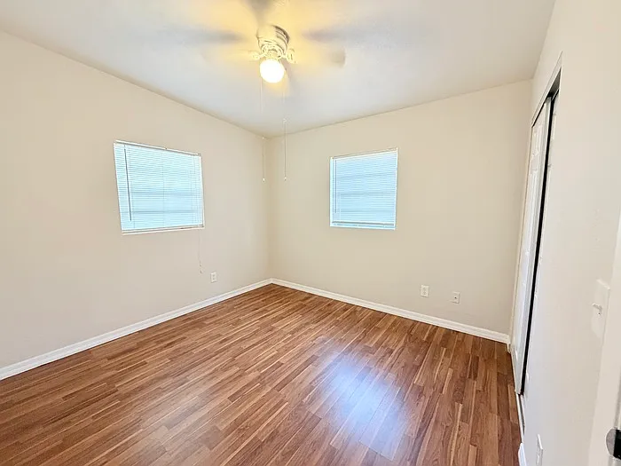 310 Kentia Rd — Photo 9