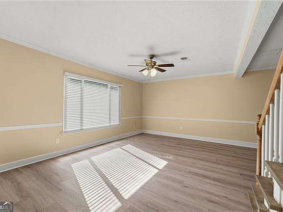 5th image of 1161 Ridgecrest Ln SE