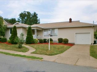 125 Foster St, Old Forge, PA 18518