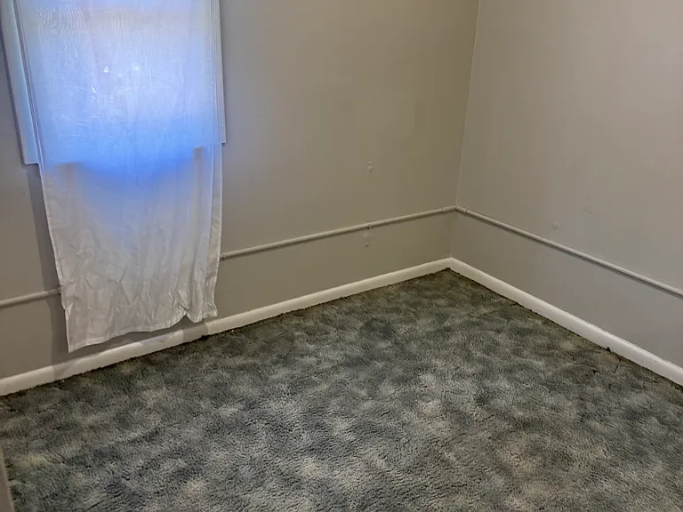 718 Penn Ave #2 — Photo 7
