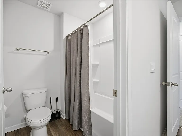 234 N Farmhouse Dr — Photo 32