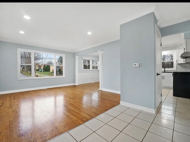 5630 Clarendon Hills Rd — Photo 4