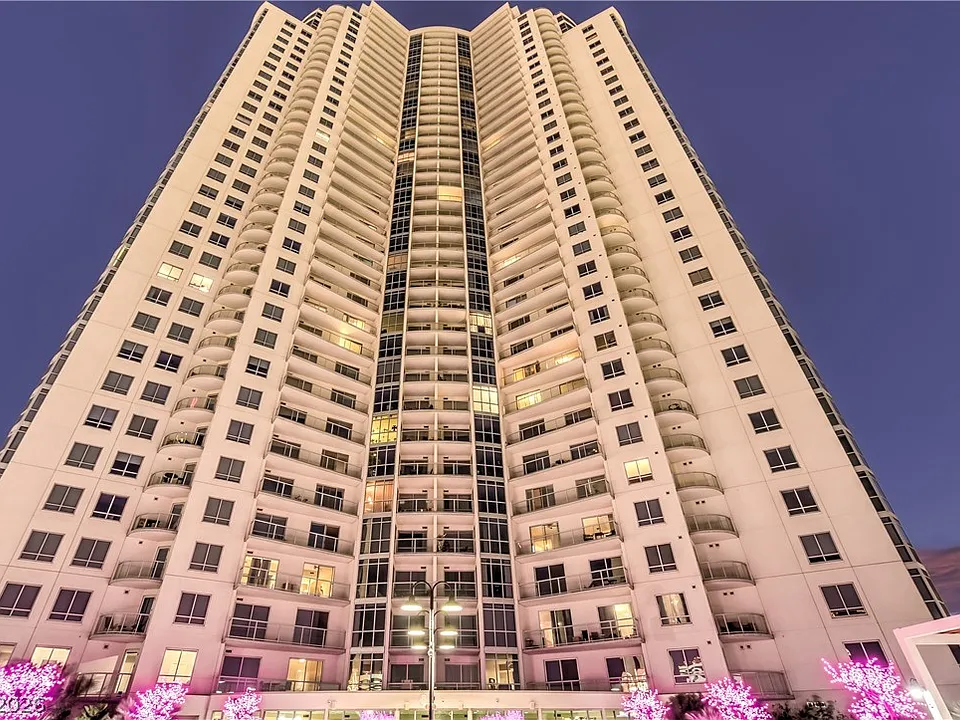 200 W Sahara Ave #1901