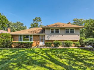 3N671 Elizabeth St, Addison, IL 60101