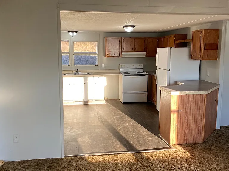 2109 Frontier Way NW — Photo 6