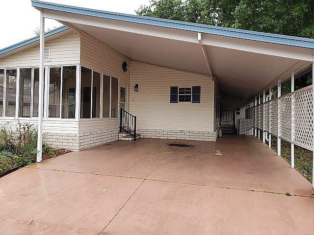 1st image of 456 Kingslake Dr