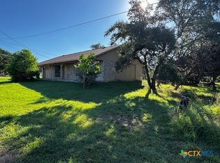 5 Spruce Dr, Morgans Pt Resort, TX 76513