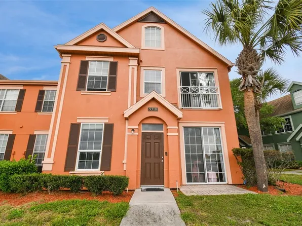 9318 Lake Chase Island Way, Tampa, FL 33626