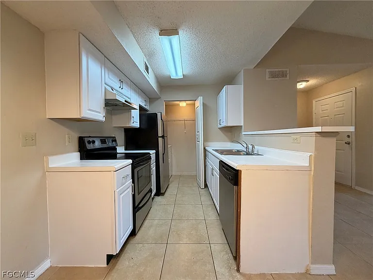 12561 Equestrian Cir #804 — Photo 19