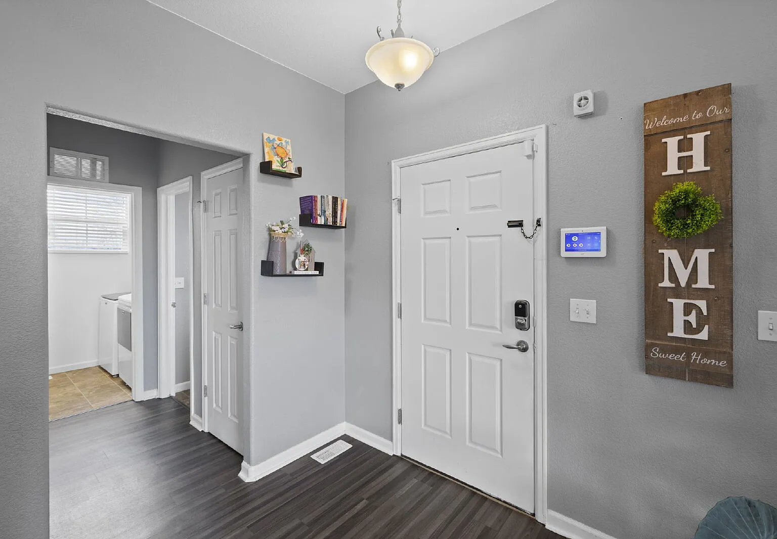 3 bed, 2.5 bath, 1506 sqft, $2,350 — Photo 4