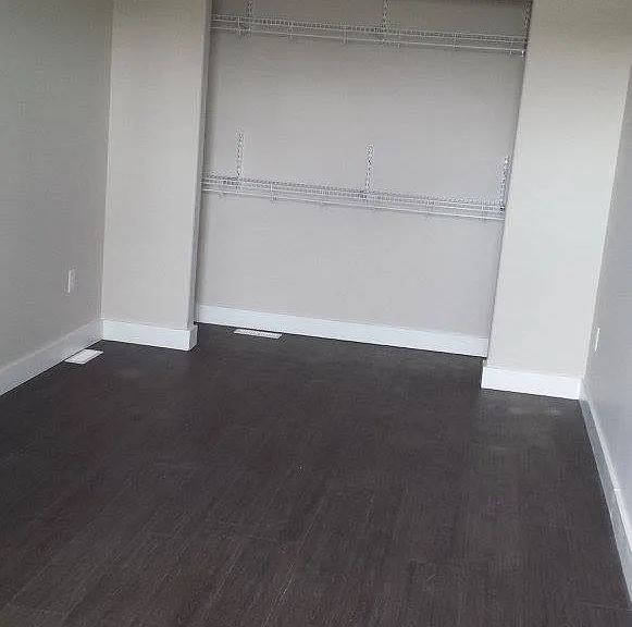 5211 45th Ave — Photo 20