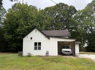 5491 Hill Rd, Powder Springs, GA 30127