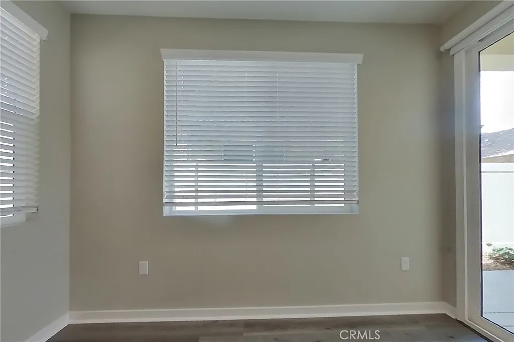 4 bed, 1858 sqft, $3,709 — Photo 3