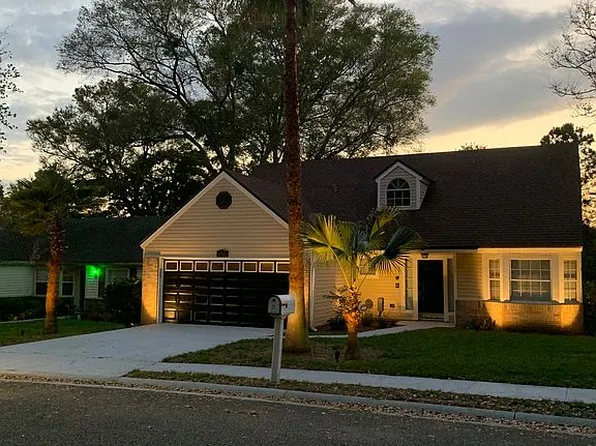 3518 Millcrest Dr, Jacksonville, FL 32277