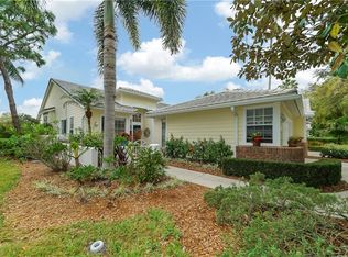 7714 Whitebridge Gln, University Park, FL 34201