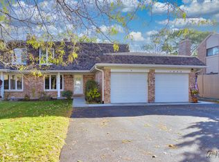 120 Mohawk Trl UNIT C, Lake Zurich, IL 60047