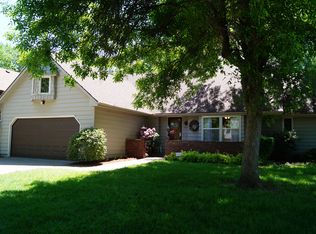 5819 SW 24th Ter, Topeka, KS 66614