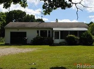 6750 Owosso Rd, Fowlerville, MI 48836