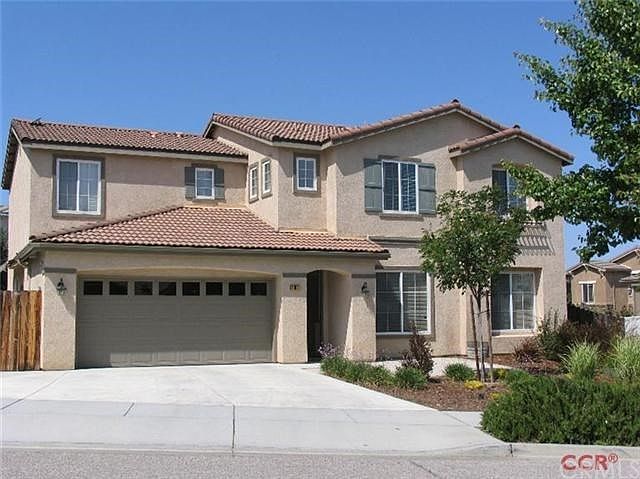 Lovely Two Story in Deer Park Estates