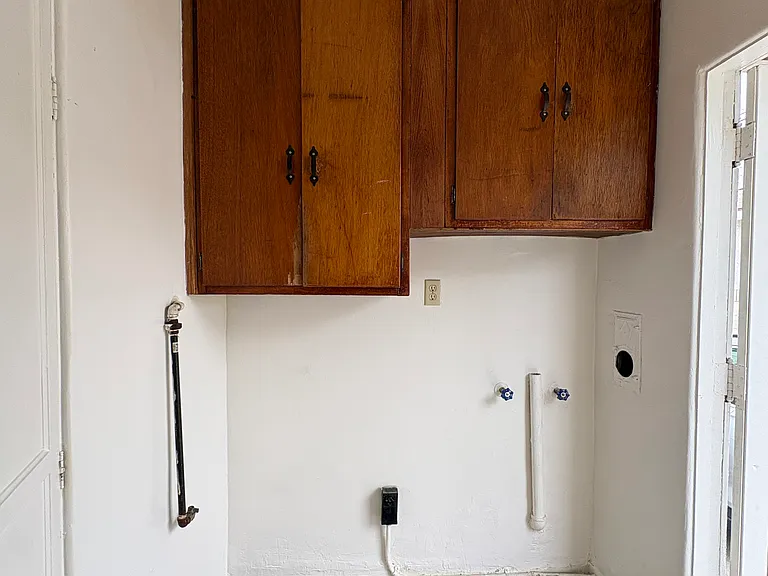135 S 19th St — Photo 11
