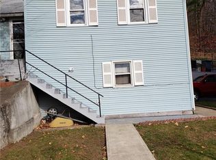 138 New Haven Ave, Derby, CT 06418