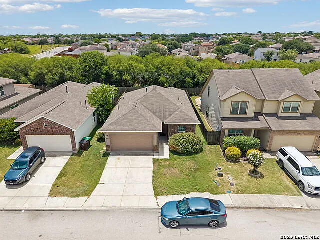 9922 Belmore Cv — Photo 29