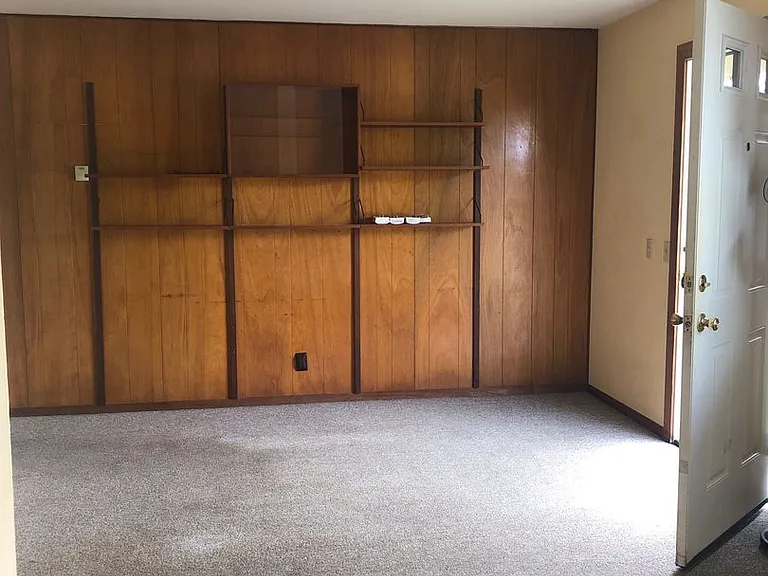 1164 Madrone Way — Photo 9