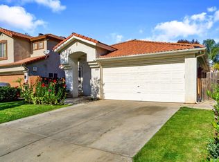 4704 W Weldon Ave, Fresno, CA