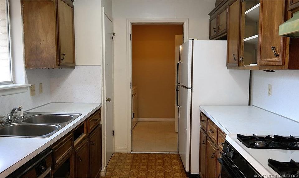 2nd image of 12446 E 34th St