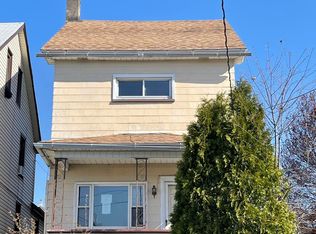 709 E Diamond Ave, Hazleton, PA 18201