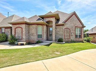 128 Rue De Montserrat, Norman, OK 73071
