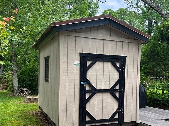 3rd image of 279 Conley Creek Cir