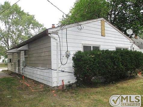 261-861084 Back Left.JPG
