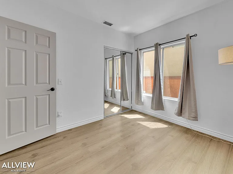 2385 Country View Gln — Photo 28
