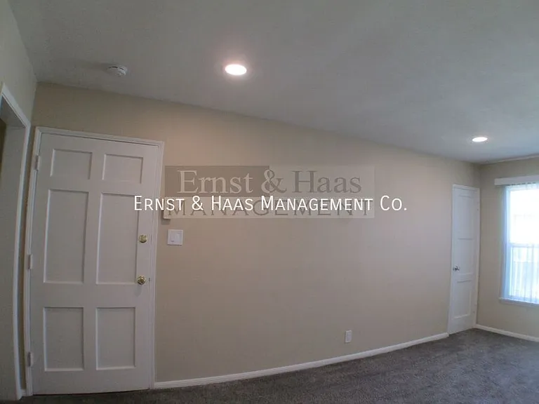 4531 N Banner Dr #3 — Photo 5