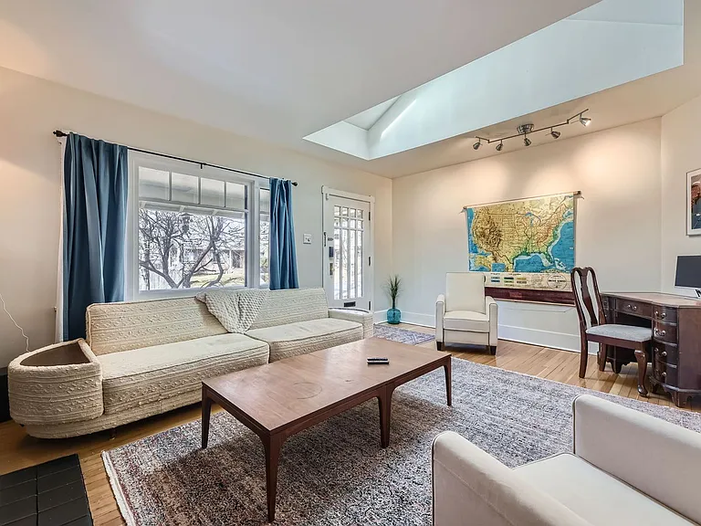720 Josephine St — Photo 8