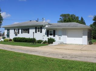 506 E Commercial St, Lyndon, IL 61261